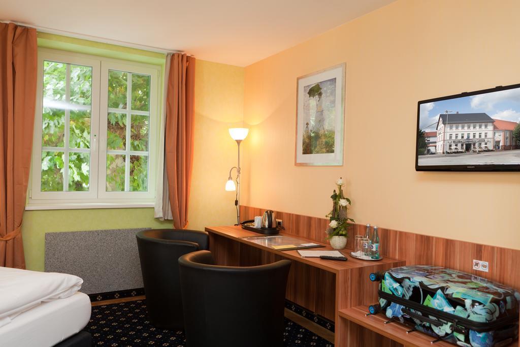 Hotel Deutscher Hof บาเบนเฮาเซน ห้อง รูปภาพ